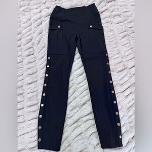 Halara DayStretch High Waisted Decorative Pocket Skinny Ankle Length Pants